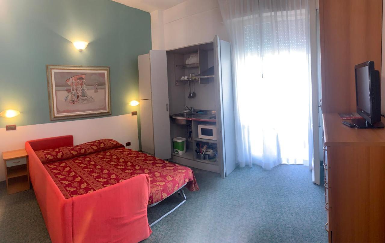 Residence & Suites Μπελάρια-Ιτζέα Μαρίνα Δωμάτιο φωτογραφία